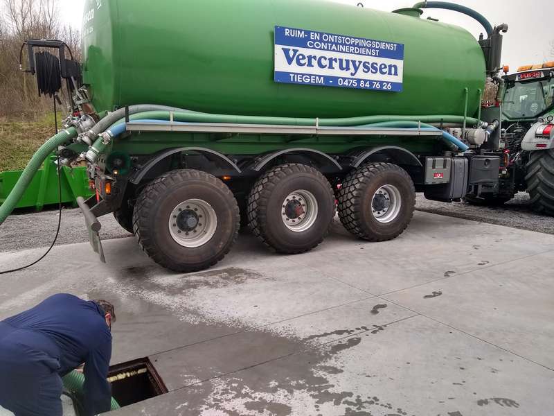 nieuw zwembad aanleggen